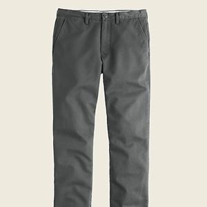 J Crew  770™ Straight-fit pant in Broken-in chino Coal Grey 30x30